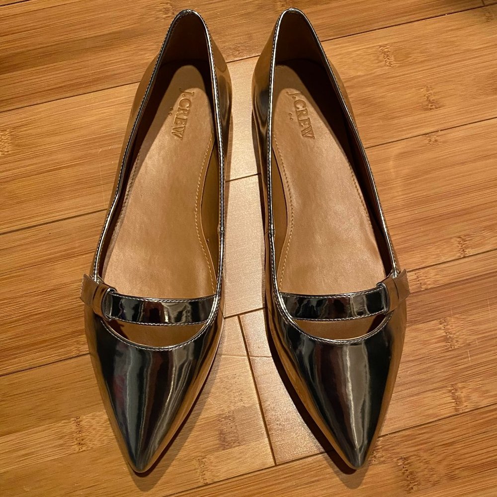 Never-worn, shiny, mirror-like JCrew pointy toe flats (size 9.5)